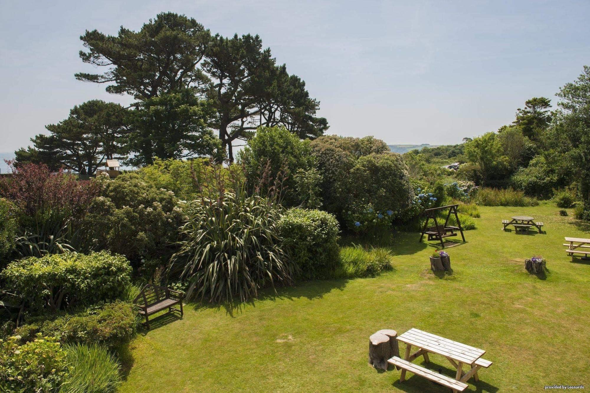 Cliff Head Hotel Bucht Bucht Carlyon Bay Exterior foto